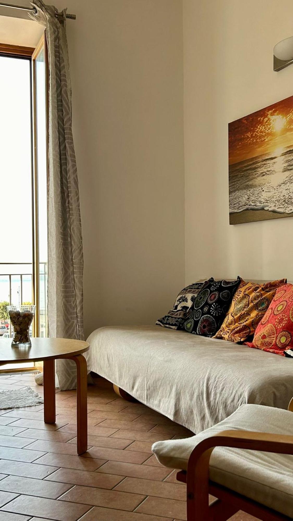 Beautiful And Cozy Seaview *